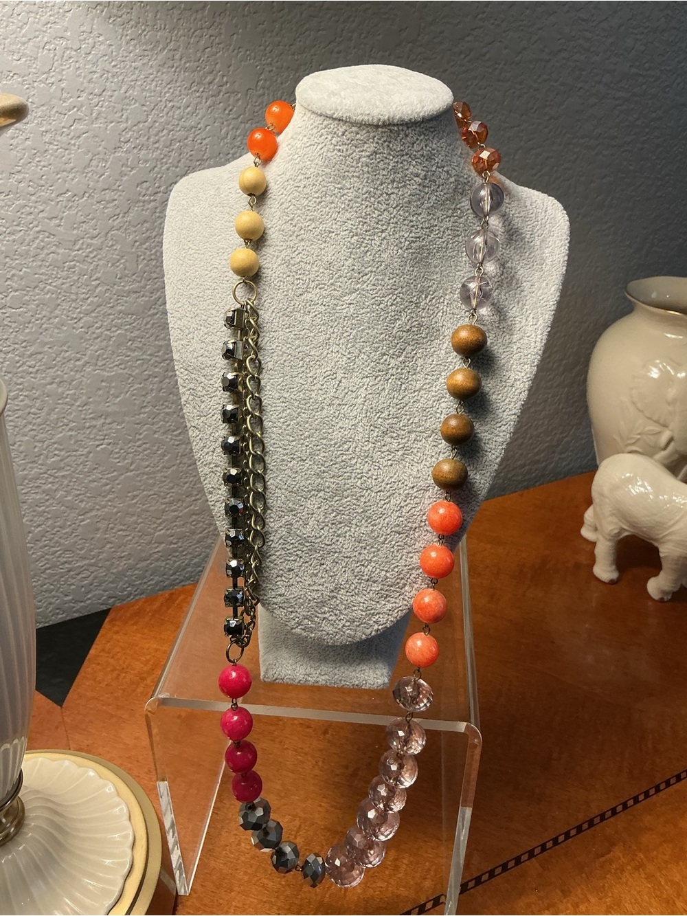Erica Lyons Multicolor Orange Pink Gold Beaded Necklace